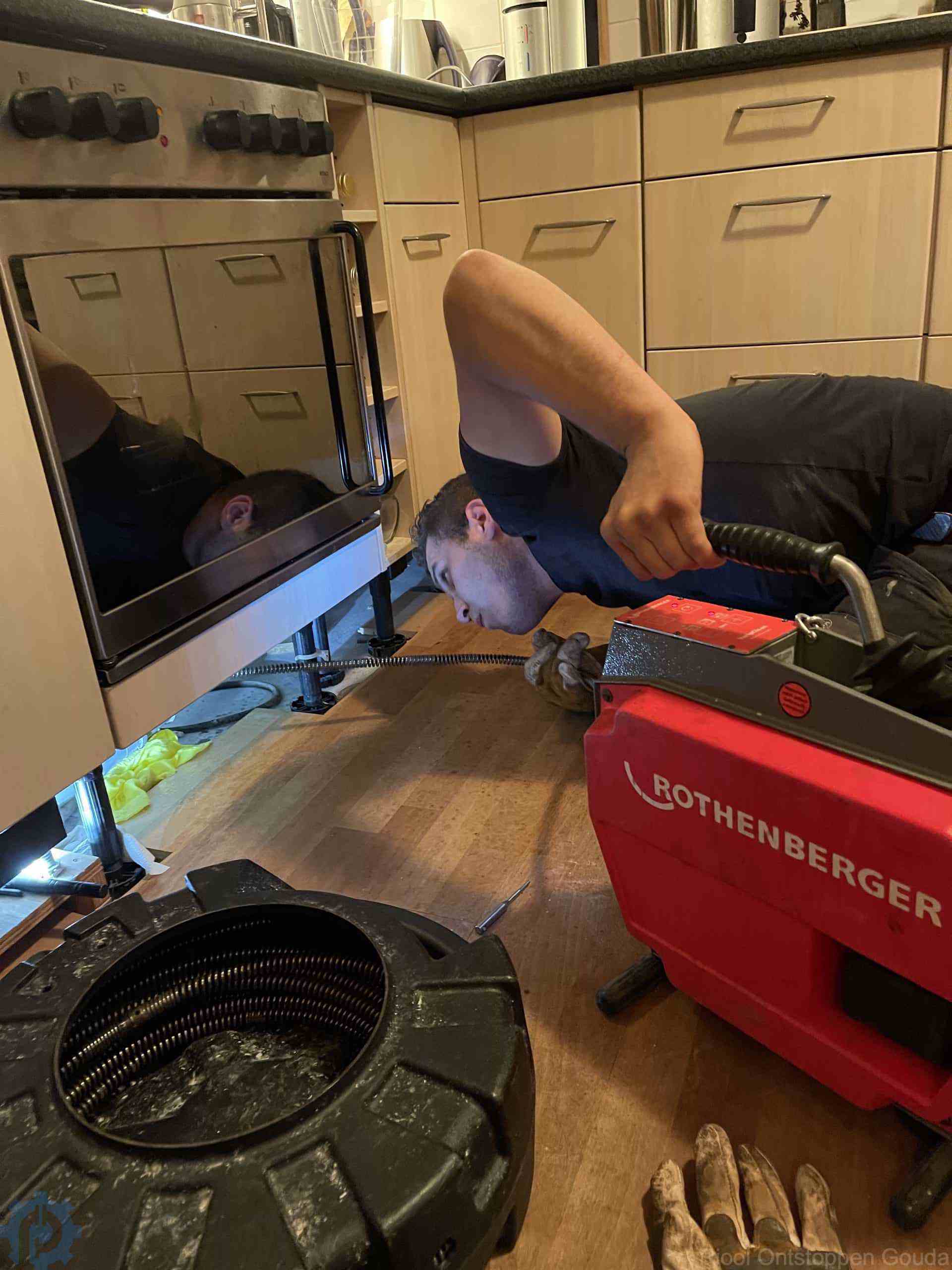 Ontstoppen Gootsteen Gouda